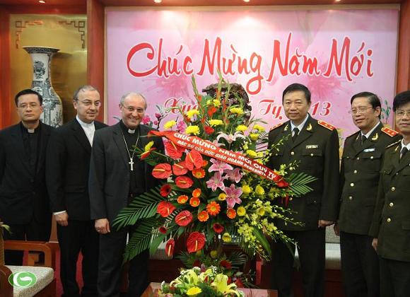 МОБ Вьетнама приняло непостоянного спецпосланника Ватикана во Вьетнаме