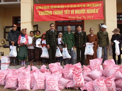 Отмечается традиционный новогодний праздник на вьетнамо-лаосской границе