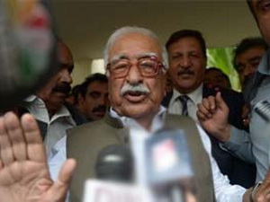 Временный премьер-министр Пакистана принёс присягу