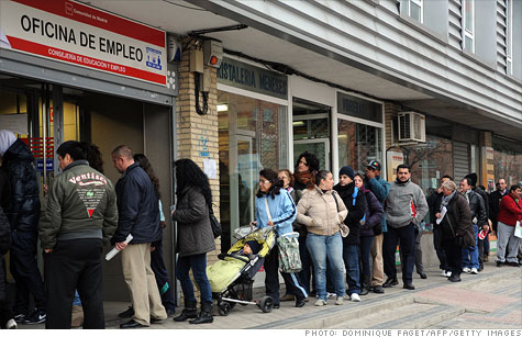 Экономика еврозоны продолжает падать в 2013 году