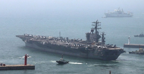 КНДР подвергла критике США за направление авианосца «Нимиц» в РК для участия в учениях