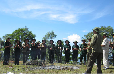 Празднование 45-летия победы под Кхешань в провинции Куангчи