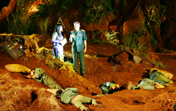 Художественная программа «Кхешань 1968 года – cила вьетнамского народа»