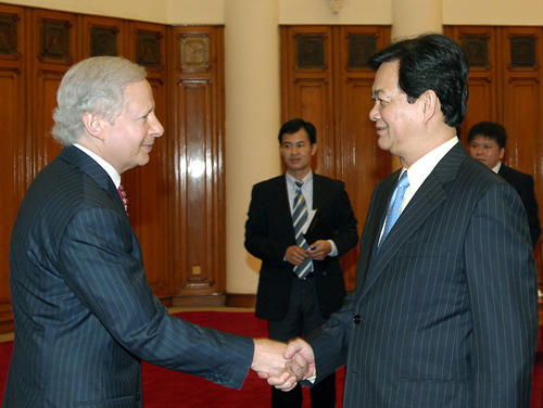 Вьетнам создает благоприятные условия иностранным инвесторам