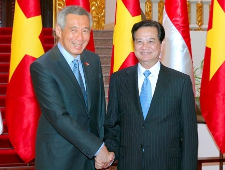 Премьер-министр Сингапура Ли Сянь Лун продолжает свой визит во Вьетнам