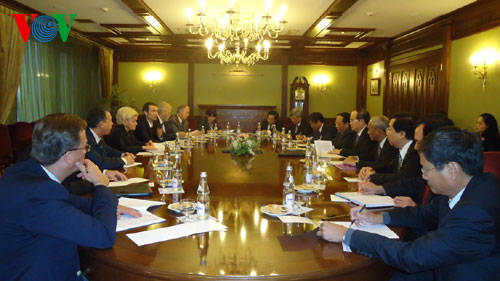 Вице-премьер СРВ Нгуен Тхиен Нян продолжает визит в РФ