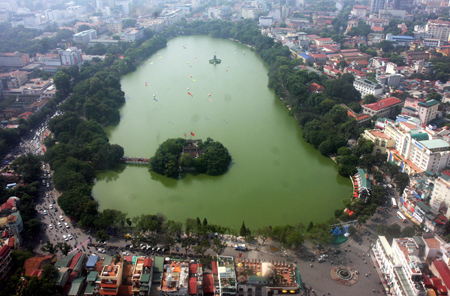 Ханой и город Хошимин попали в список идеальных мест отдыха для британской молодёжи