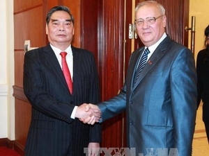 Делегация Компартии Украины находится во Вьетнаме с визитом