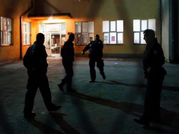 Местные выборы в Косово прошли в напряженной атмосфере