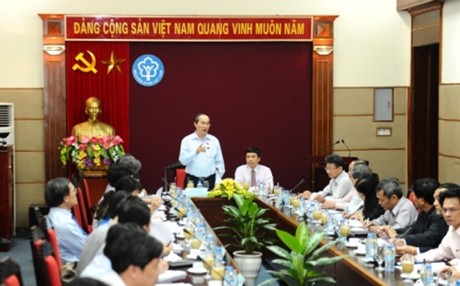 Нгуен Тхиен Нян провел рабочую встречу с руководителями Социального страхования Вьетнама