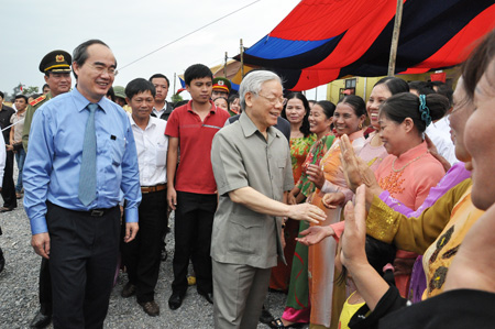 Нгуен Фу Чонг: консенсус и поддержка населения – основа для устойчивого развития