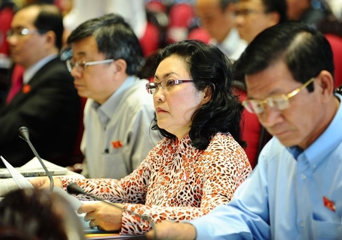 На закрытом заседании были высказаны мнения по совершенствованию проекта исправленной Конституции