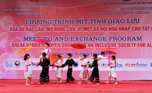 В Ханое прошёл митинг, посвященный Международному Дню инвалидов