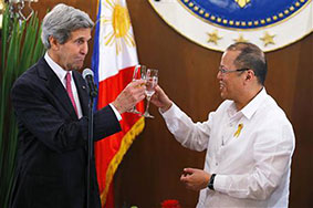 Госсекретарь США Джон Керри посетил Филиппины с визитом