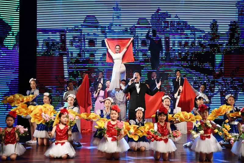 Музыкальный ансамбль Радио «Голос Вьетнама» - 70 лет в эфире