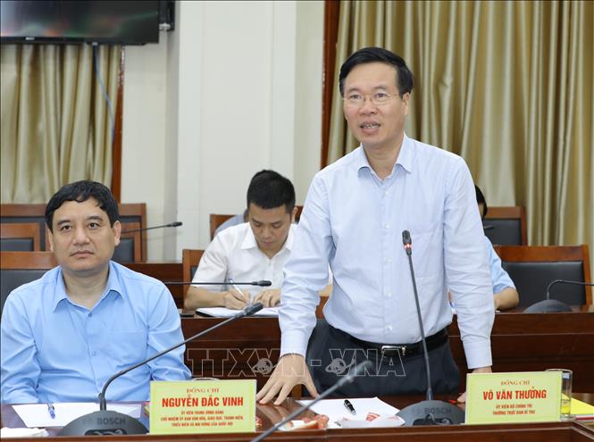 Претворение Решения 13-го съезда КПВ в жизнь