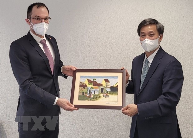 Активизация сотрудничества в правовой сфере между Вьетнамом и Швейцарией