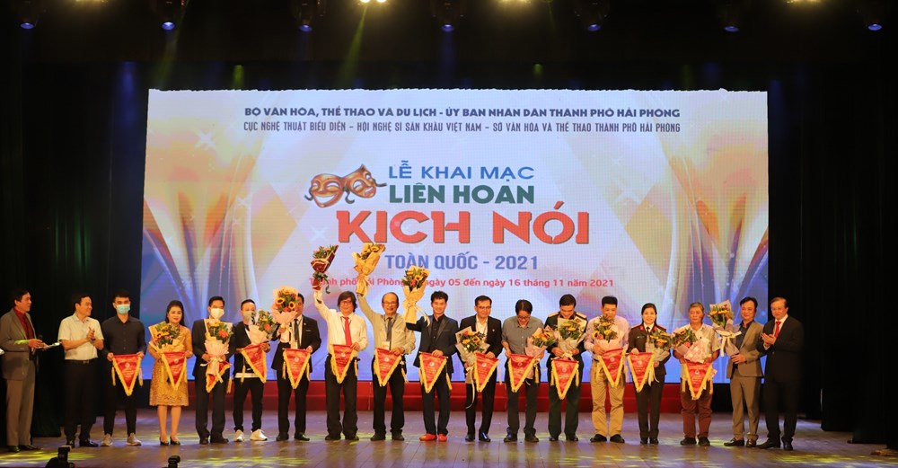 В городе Хайфоне прошел Национальный драматический фестиваль 2021