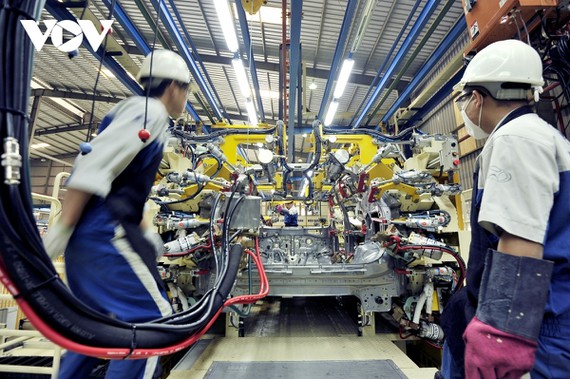 Европейские предприятия более оптимистично оценивают торговую и инвестиционную среду во Вьетнаме