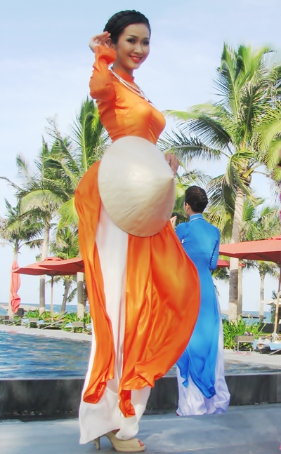 Trần Bảo Vy - SBD 808 - cao 1,78m, số đo 3 vòng 85-62-90