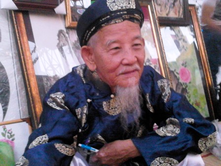 Phố ông đồ - nét xưa của mùa xuân hiện đại