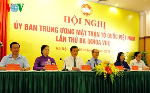 ong nguyen thien nhan: cong tac nhan su the hien tinh than dan chu hinh 0