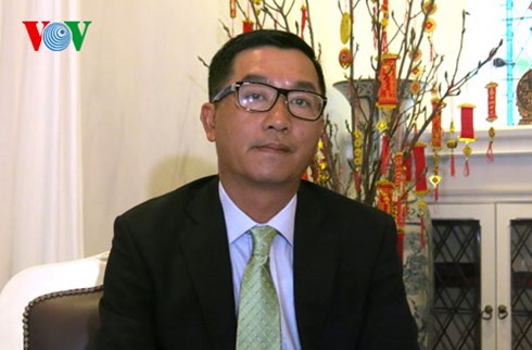 "con giu duoc tieng me de la con giu duoc van hoa viet" hinh 0