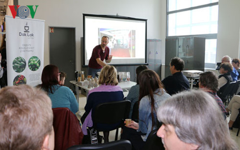 quảng bá văn hóa việt nam tại lễ hội đa sắc tộc quốc tế của séc hình 3 quang ba van hoa viet nam tai le hoi da sac toc quoc te cua sec hinh 3