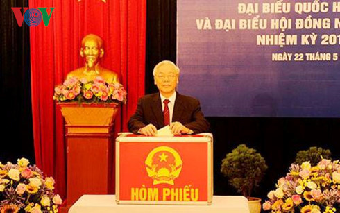 tổng bí thư: "đại biểu được bầu phải hết lòng vì nước, vì dân" hình 1 tong bi thu: "dai bieu duoc bau phai het long vi nuoc, vi dan" hinh 1