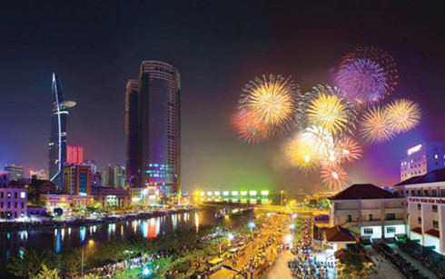 hao khi dan toc 70 nam truoc nhip buoc cung mua xuan doi moi hom nay hinh 1