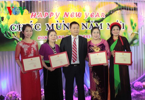 am ap tet cong dong cua nguoi viet tai hongkong-macau hinh 1