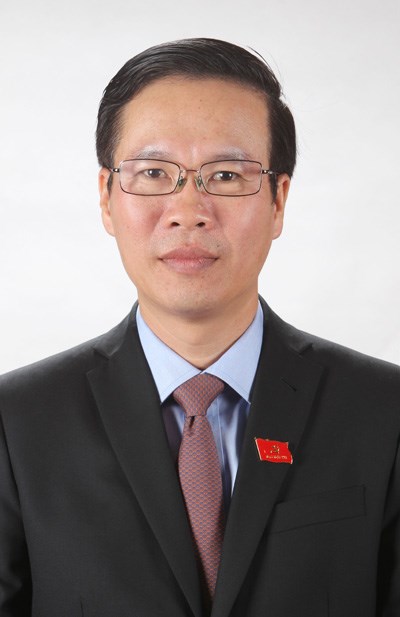 phan cong chuc danh 7 uy vien bo chinh tri, ban bi thu khoa xii hinh 2