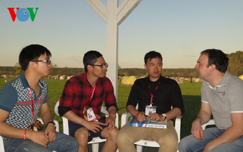 nhung sinh vien viet nam chuyen nganh nang luong hat nhan tai nga hinh 0