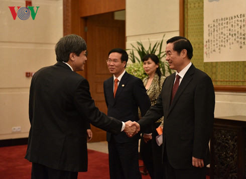 ông võ văn thưởng tiếp trưởng ban tuyên truyền tw đcs trung quốc hình 3 ong vo van thuong tiep truong ban tuyen truyen tw dcs trung quoc hinh 3