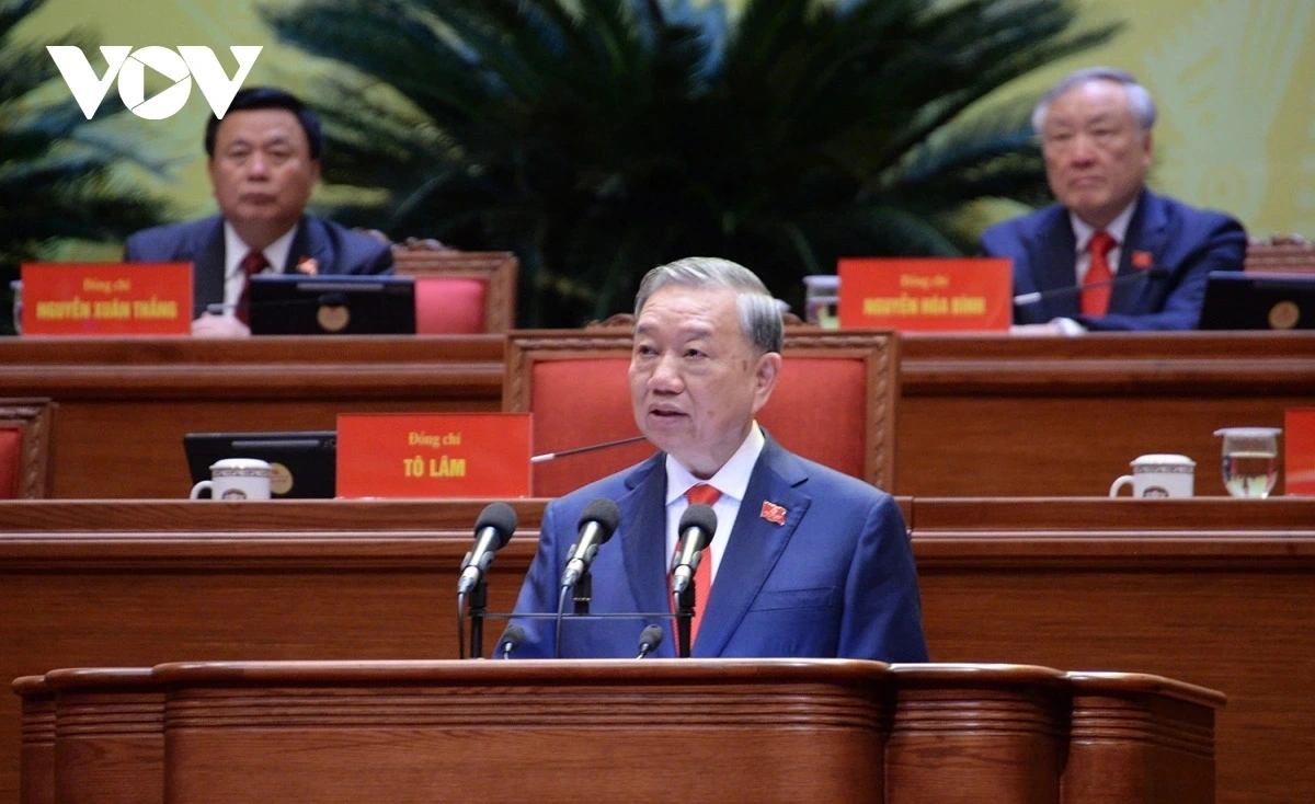 베트남 당 정치 보고서, 국가 발전을 위한 행동 명령