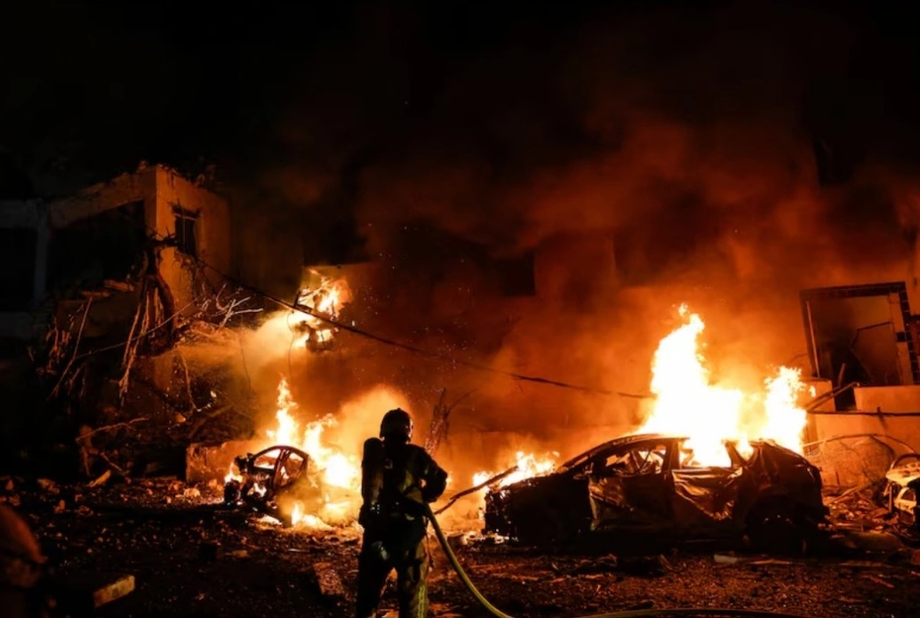美 대통령, 이스라엘에 “이란 에너지 시설 타격 중단” 촉구…중동 긴장 최고조