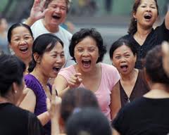 Club del Yoga de la risa en Hanoi