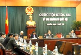 El Parlamento vietnamita debate proyectos de ley del Trabajo y del Precio