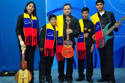 Venezuela resalta mediante la música su solidaridad con Vietnam