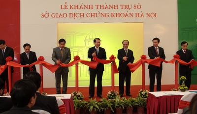 Inauguran Oficina central de transacciones bursátiles de Hanoi