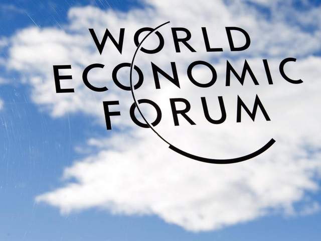 Primera sesión del Foro Económico Mundial 2012 discute el futuro del euro