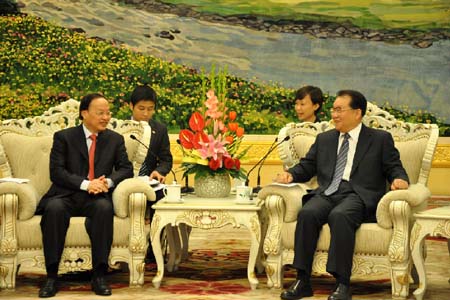 Vietnam y China impulsan relaciones de amistad y cooperación integral