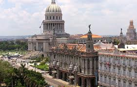 Vaticano critica bloqueo de Estados Unidos a Cuba