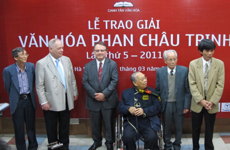 Entregan Premio Phan Chau Trinh a sobresalientes activistas culturales