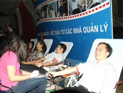 Repuesta activa de vietnamitas a donación voluntaria de sangre