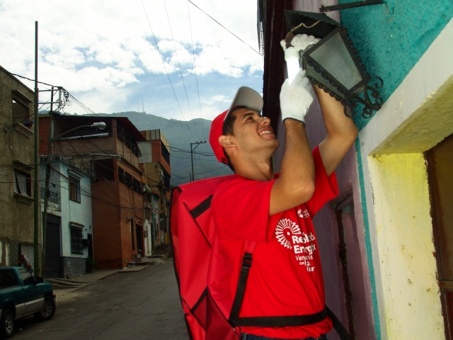 Bombillos vietnamitas iluminarán a Venezuela y Latinoamérica