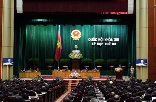 Diputados vietnamitas preocupados ante problemas socio-económicos candentes