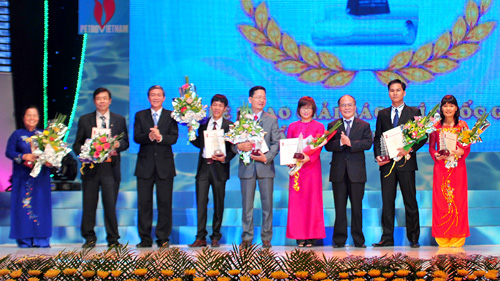 Entregan premios de prensa de Vietnam en su sexta edición