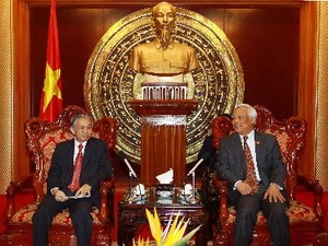 Afianzan Vietnam y Laos cooperación legislativa
