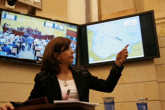 Colombia analiza desconocer fallo internacional sobre diferendo limítrofe